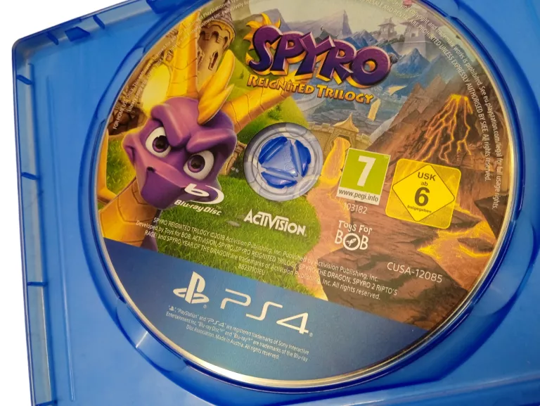 SPYRO REIGNITEGD TRILOGY PS4