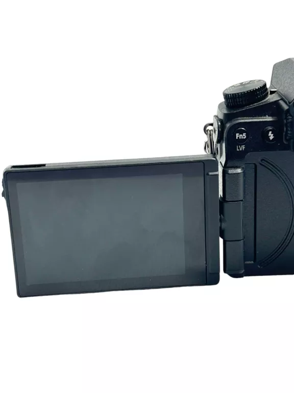 PANASONIC LUMIX DMC-G7 + 3 BATERIE + ŁADOWARKA OPIS!!