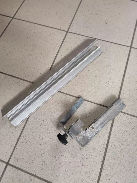 PIŁA STOŁOWA UKOŚNICA ODWRACALNA DEWALT DW742