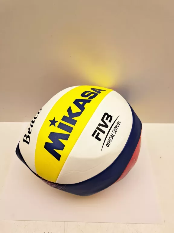 PIŁKA SIATKOWA PLAŻOWA MIKASA BV551C 2023