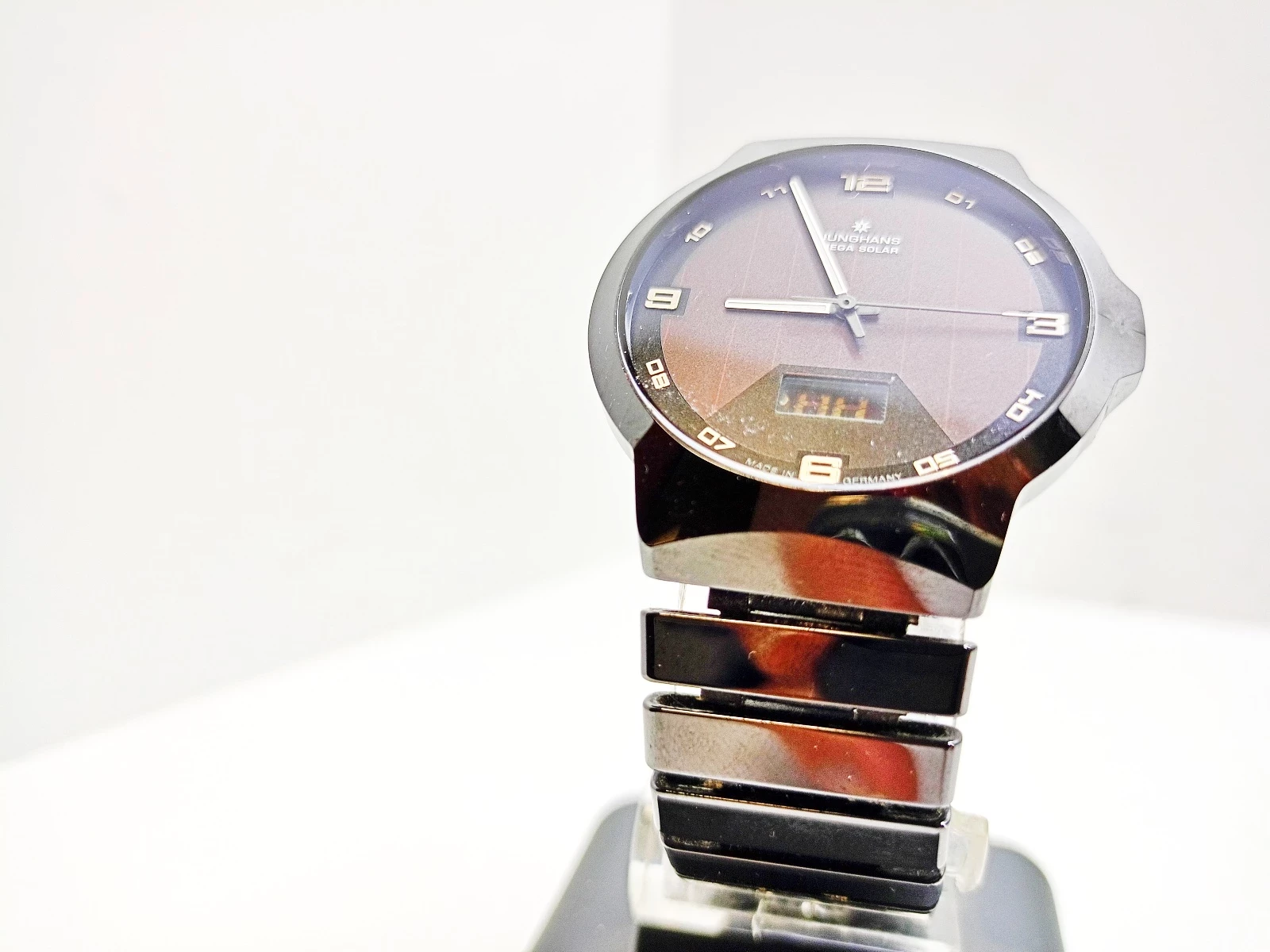 zegarek-junghans-spektrum-mega-solar-18143644-model-018143644