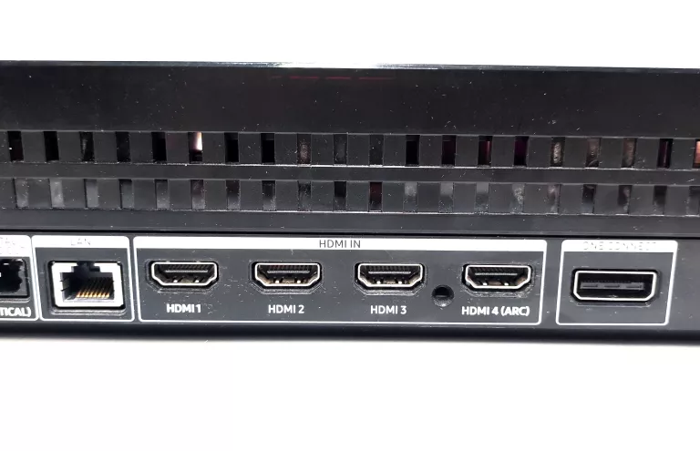 telewizor-samsung-qe55q7fna-wada-model-qe55q7fn