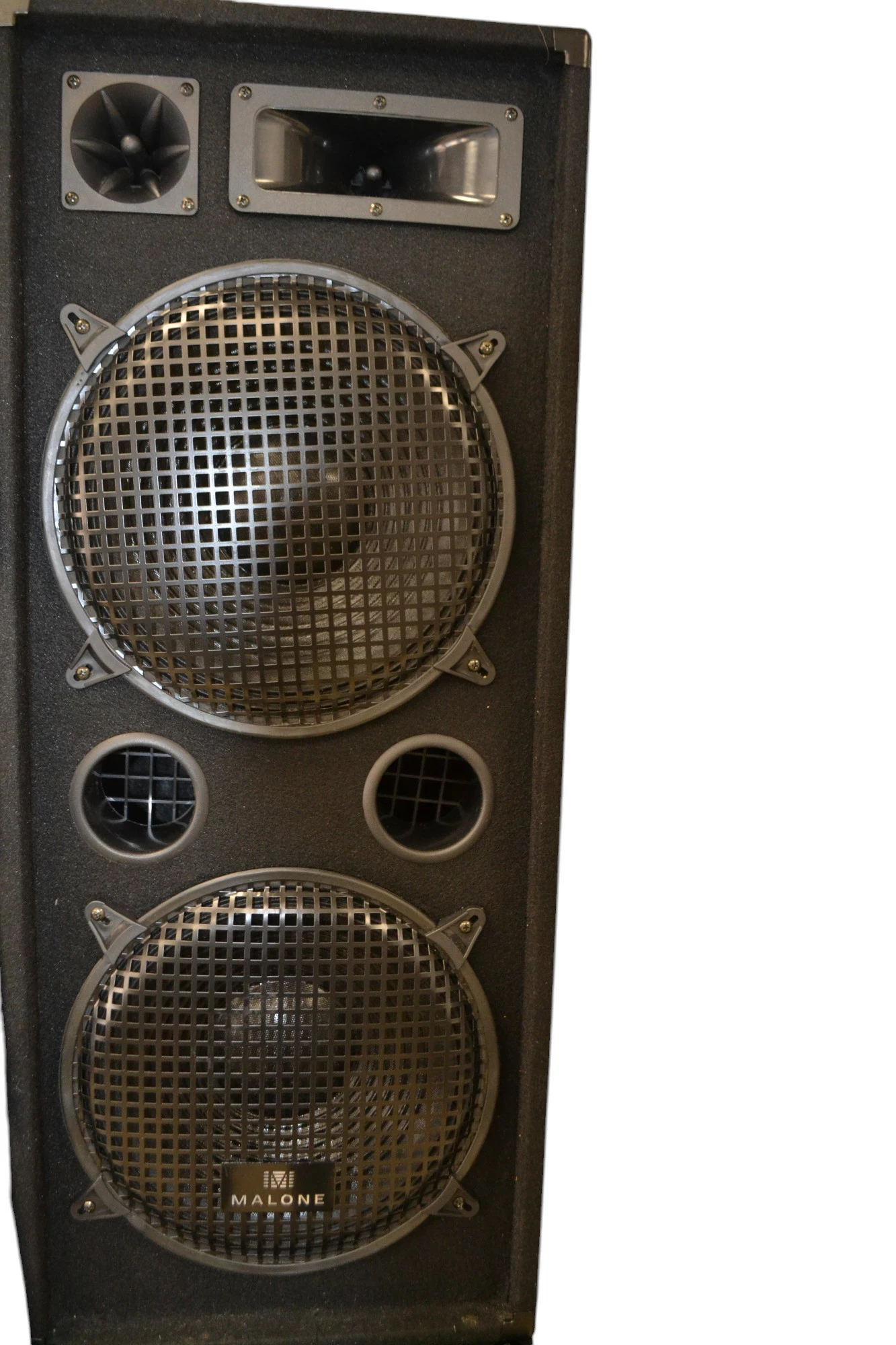 kolumna-malone-500w-glowackiego-31-brzesko