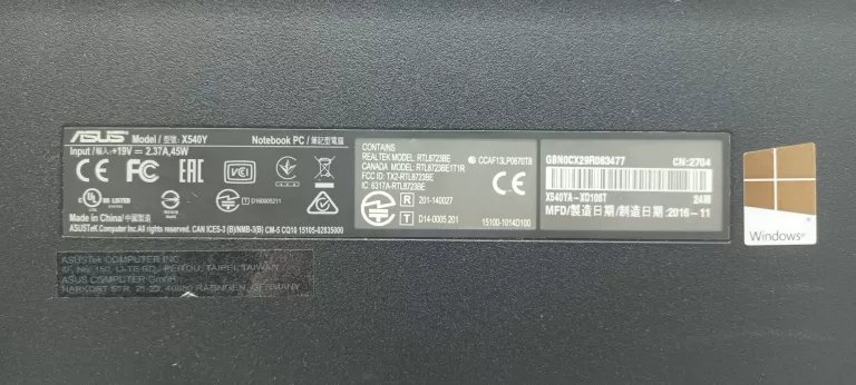 LAPTOP ASUS X540YA-XO106T 15,6/ AMD A8 / RADEON R5 / WINDOWS 10