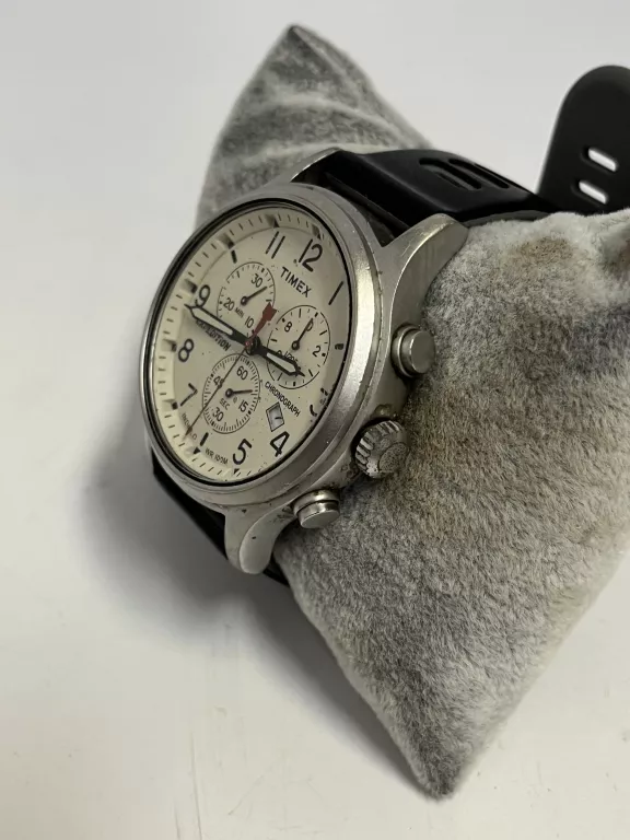 ZEGAREK MĘSKI TIMEX TW4B04300