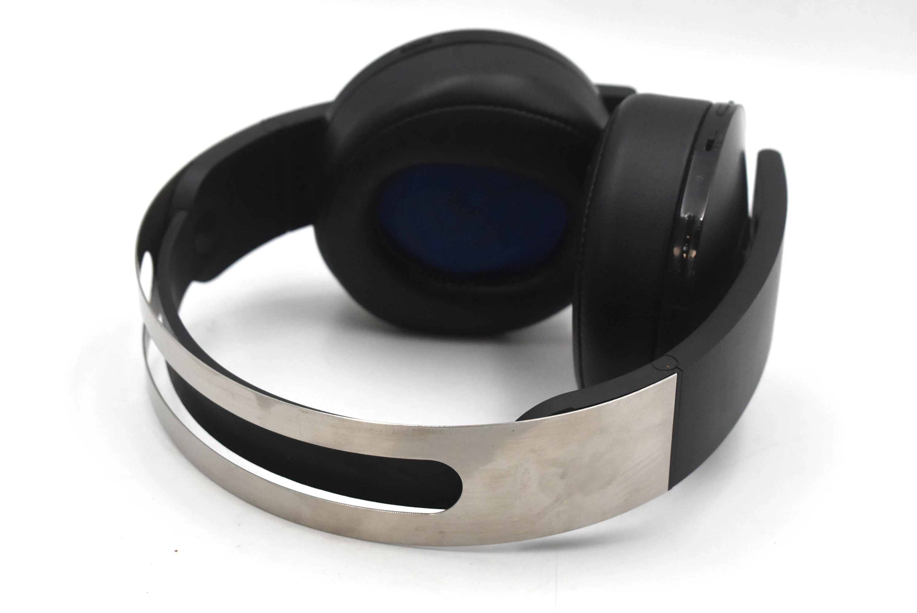 sluchawki-sony-ps4-platinum-cechya-0090-kod-producenta-9812753