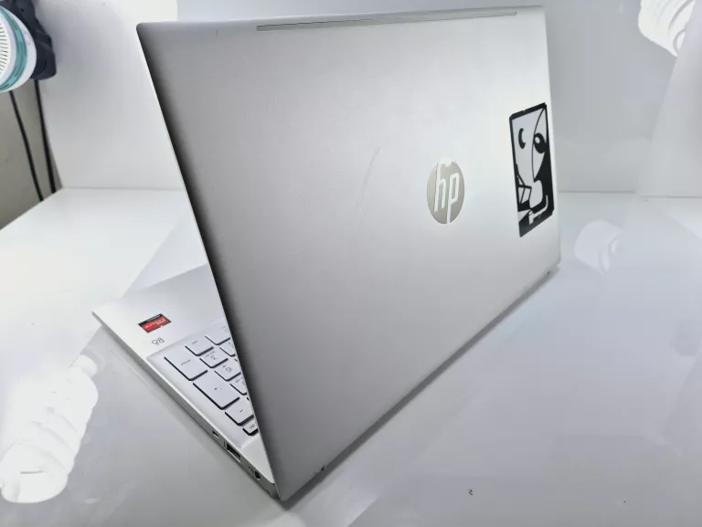 LAPTOP HP 15-EH0023NW + ZASILACZ