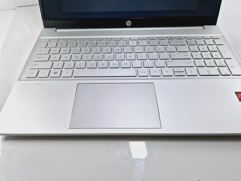 LAPTOP HP 15-EH0023NW + ZASILACZ