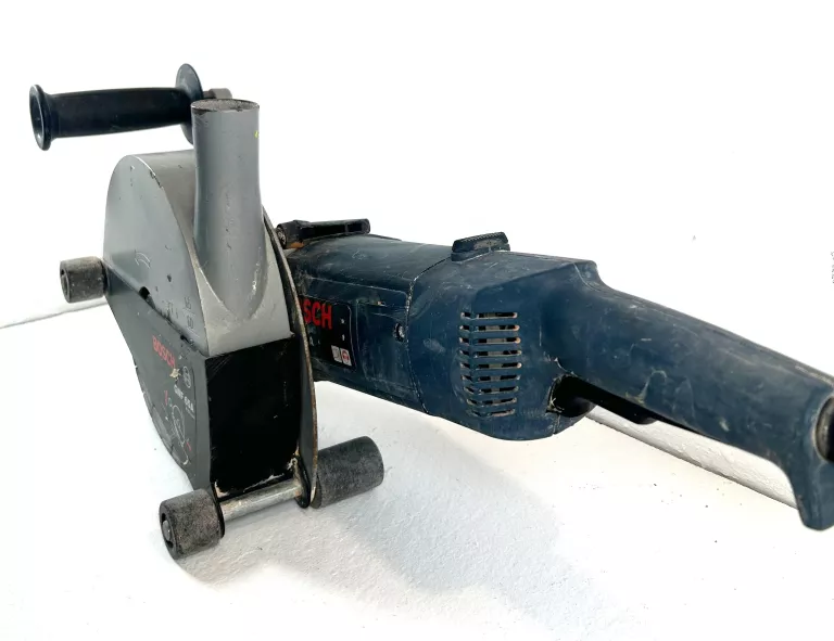 BRUZDOWNICA BOSCH GNF 65 A SKRZYNIA