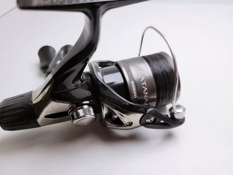 KOŁOWROTEK SHIMANO CATANA 3000 SRC