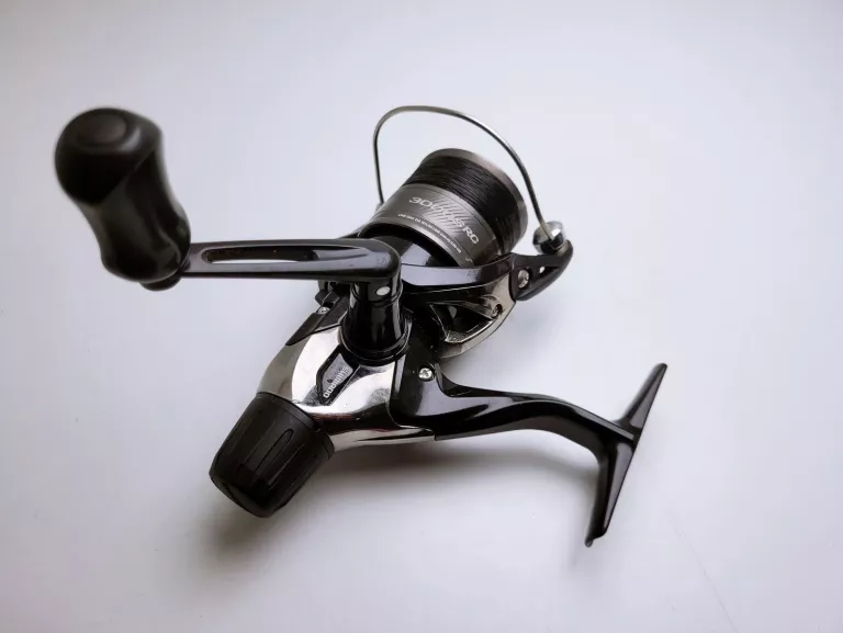KOŁOWROTEK SHIMANO CATANA 3000 SRC