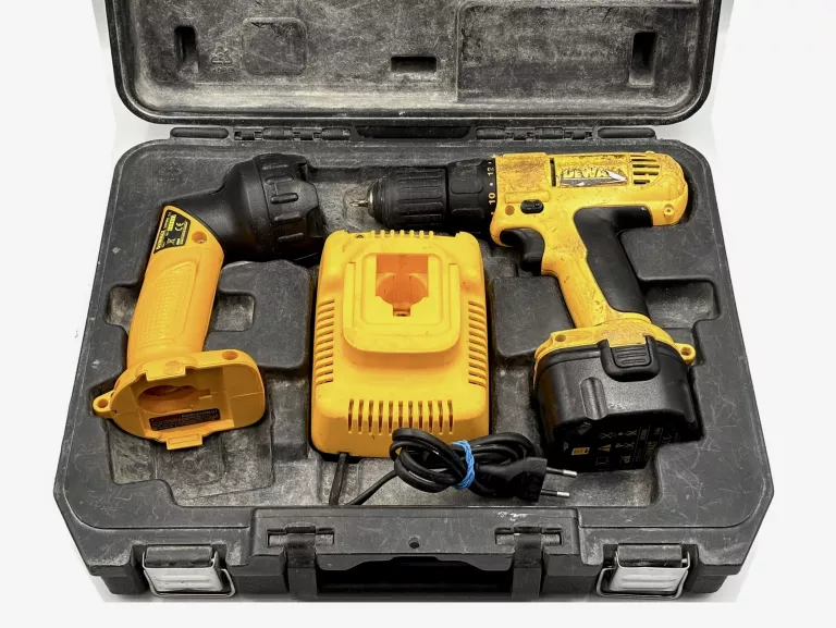 WKRĘTARKA DEWALT DC740 12V 2.0AH ŁADOWARKA LATARKA WALIZKA