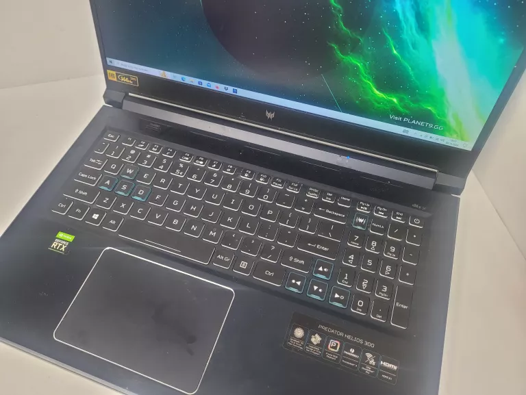ACER PREDATOR HELIOS 300 17,3/I5/16GB /512GB /RTX3050TI