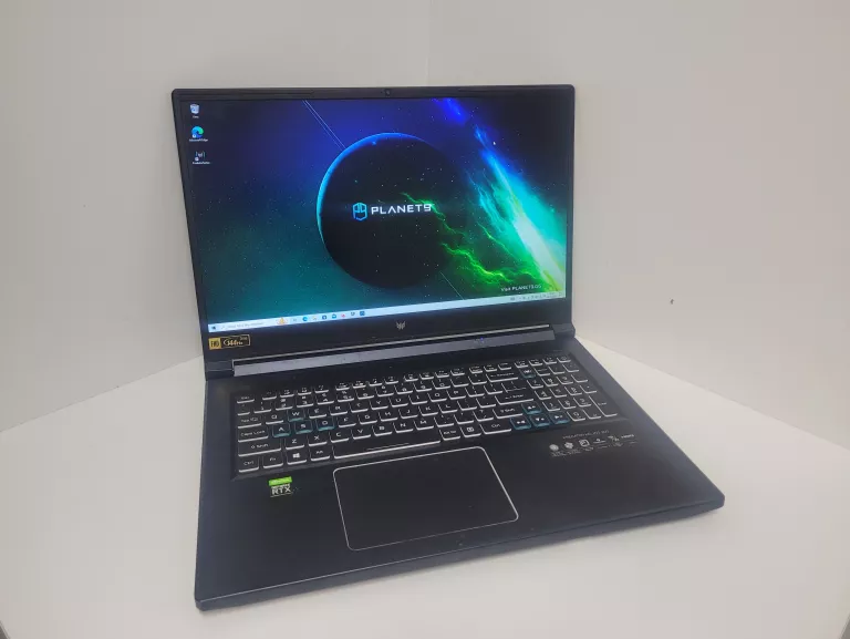 ACER PREDATOR HELIOS 300 17,3/I5/16GB /512GB /RTX3050TI