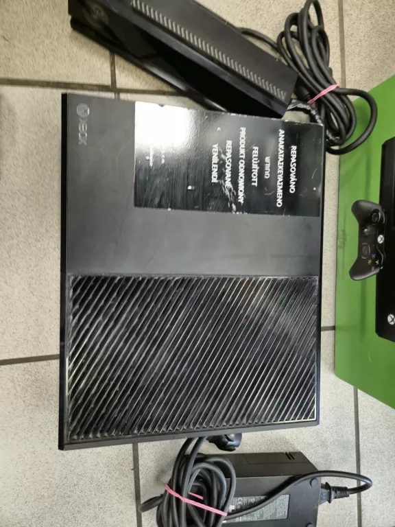 KONSOLA XBOX ONE 500GB FULL ZESTAW 1540 ,2 PADY.,GRY.KINECT