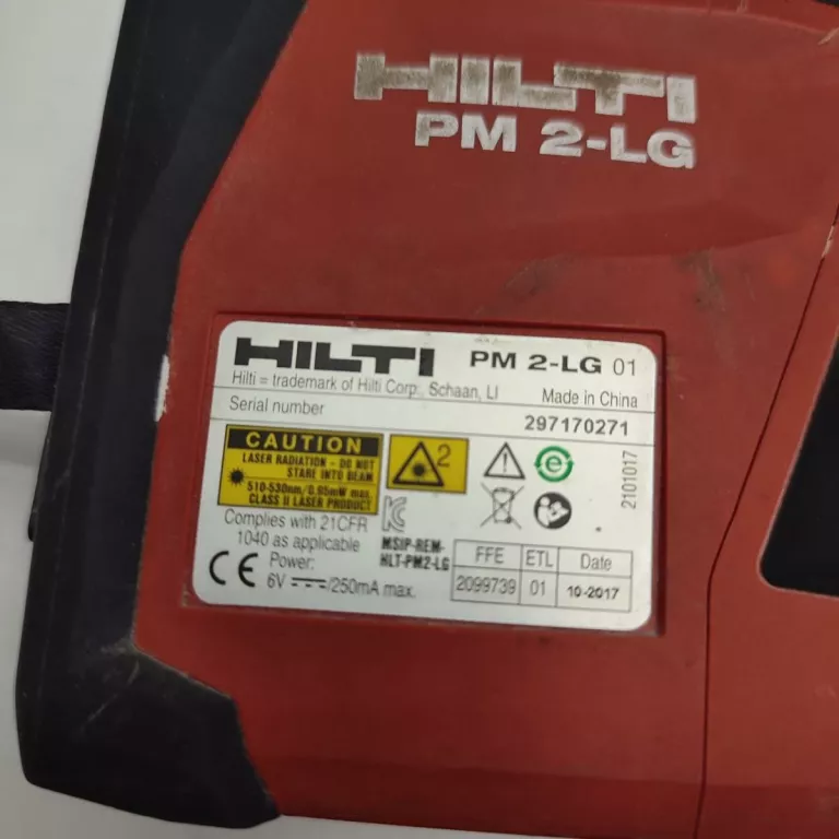 LASER KRZYŻOWY HILTI PM 2-LG 40 M ZIELONY W POKROWCU Z UCHWYTEM