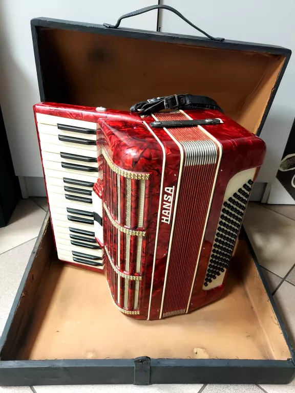 AKORDEON HANSA 96 WALIZKA