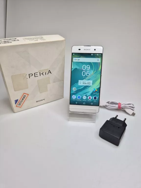 TELEFON SONY XPERIA XA 16GB,KOMPLET