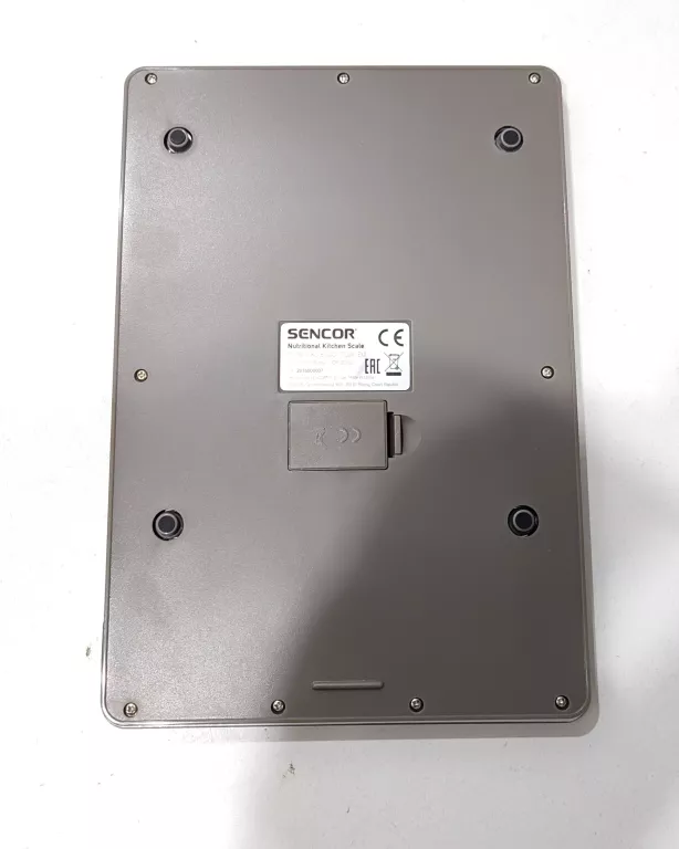 WAGA KUCHENNA SENCOR SKS 6000