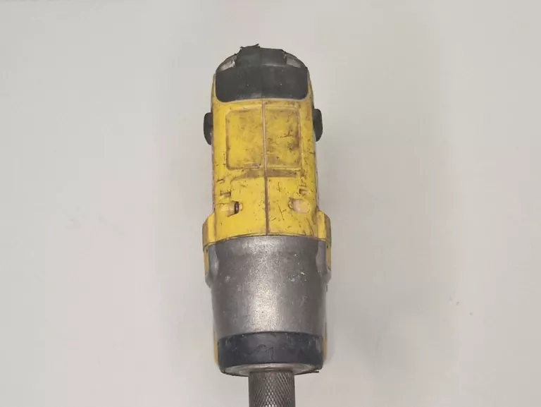 ZAKRĘTARKA UDAROWA DEWALT DCF815 10,8V