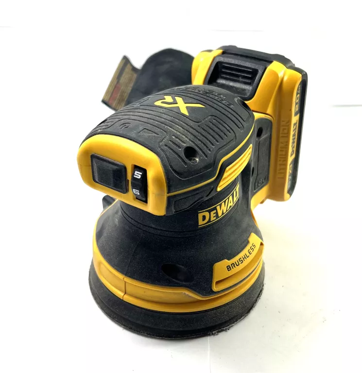 SZLIFIERKA MIMOŚRODOWA DEWALT DCW210 AKU 2AH