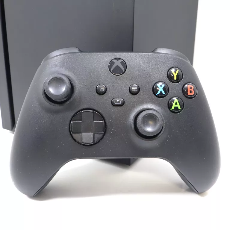 KONSOLA XBOX SERIES X