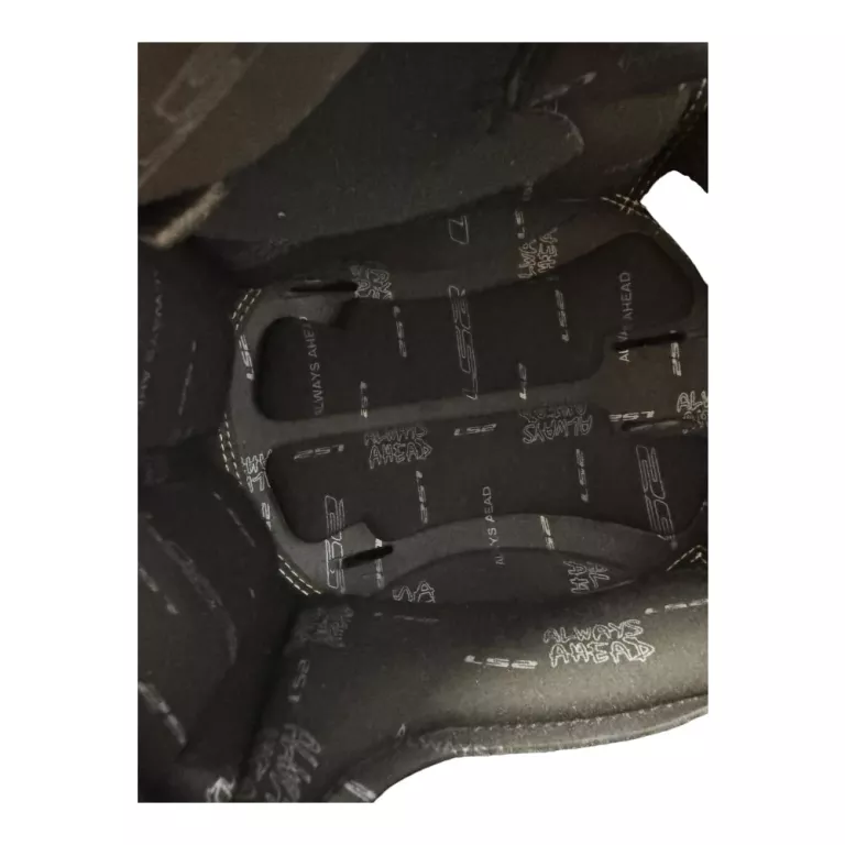 ls2-valiant-kask-szczekowy-czarny-mat-ecer22-05-producent-248914-1771341