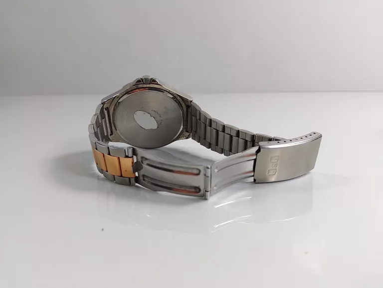 ZEGAREK STAINLESS STEEL Q & Q JAPAN BRAND