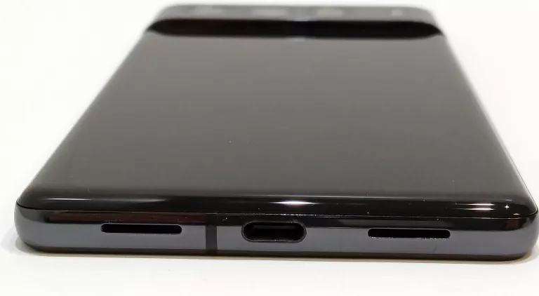 TELEFON GOOGLE PIXEL 7 PRO 12/128GB