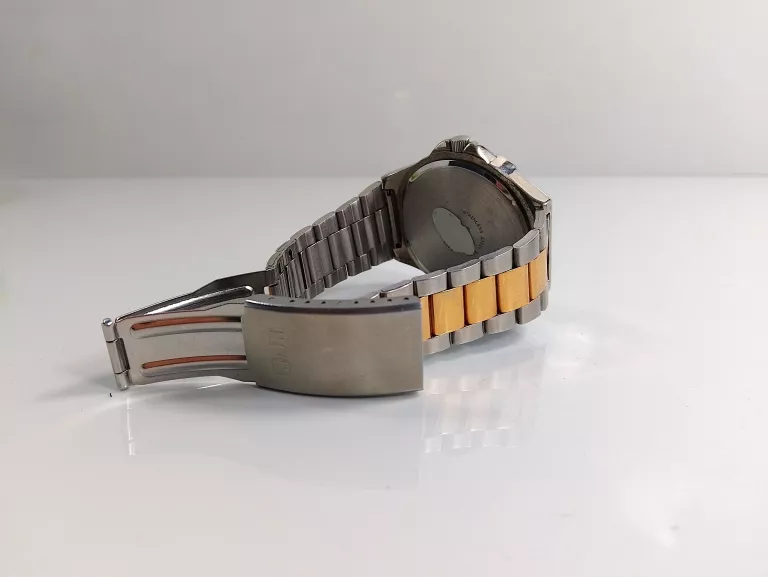 ZEGAREK STAINLESS STEEL Q & Q JAPAN BRAND