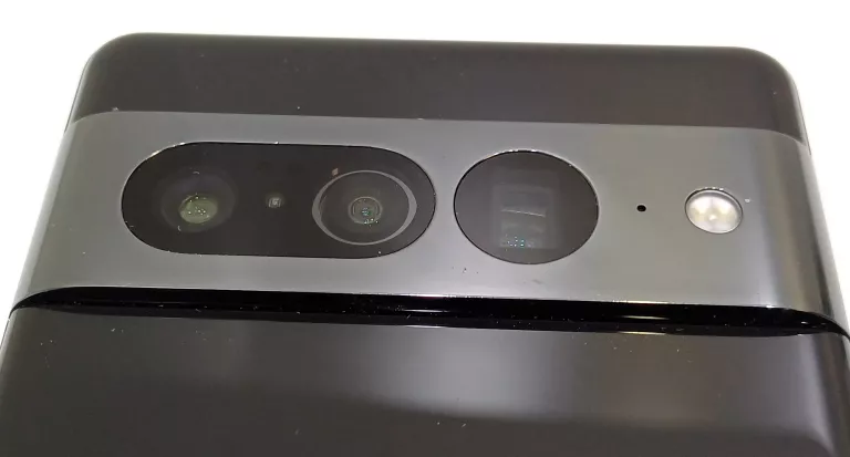 TELEFON GOOGLE PIXEL 7 PRO 12/128GB