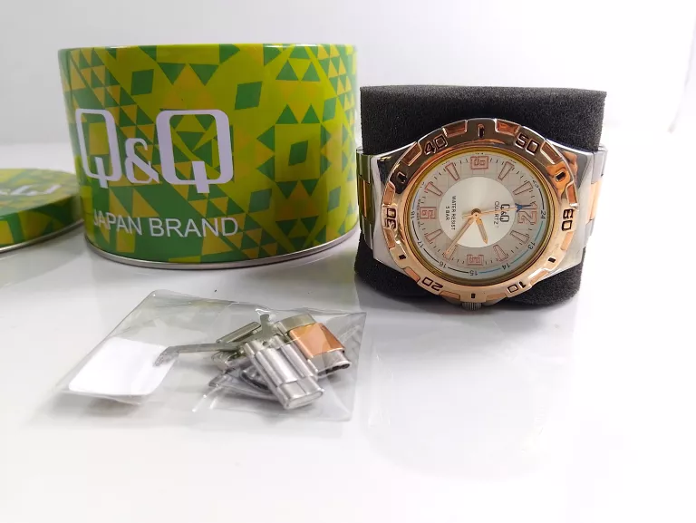 ZEGAREK STAINLESS STEEL Q & Q JAPAN BRAND