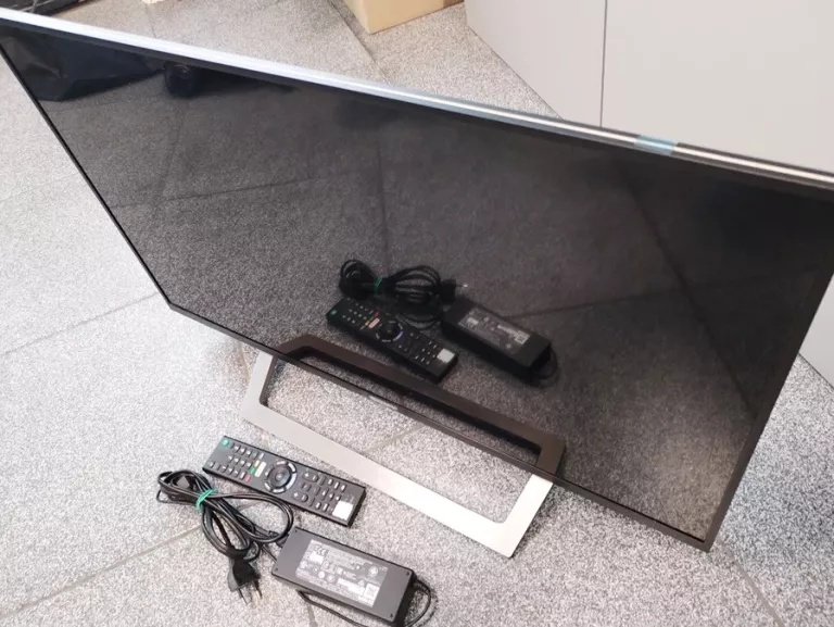 TELEWIZOR SONY KDL-32WD750
