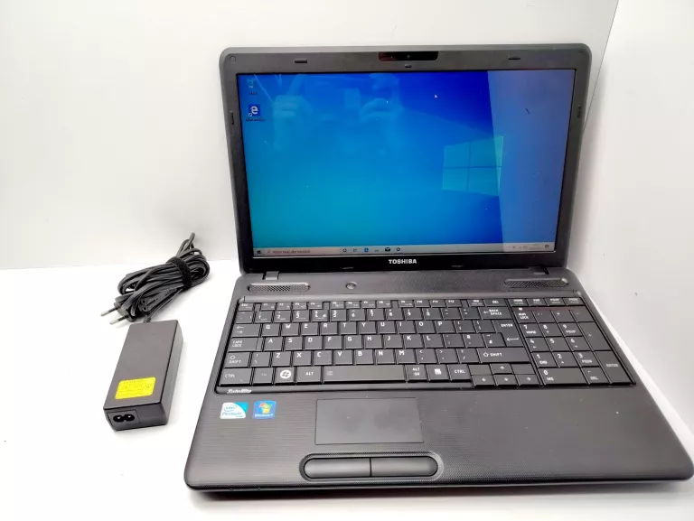 LAPTOP TOSHIBA SATELLITE C660 #INTEL PENTIUM X2/4GB RAM/120GB SSD