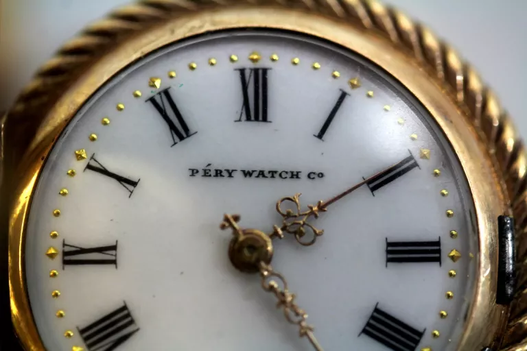 ZEGAREK KIESZONKOWY PERY WATCH ZŁOTY 585