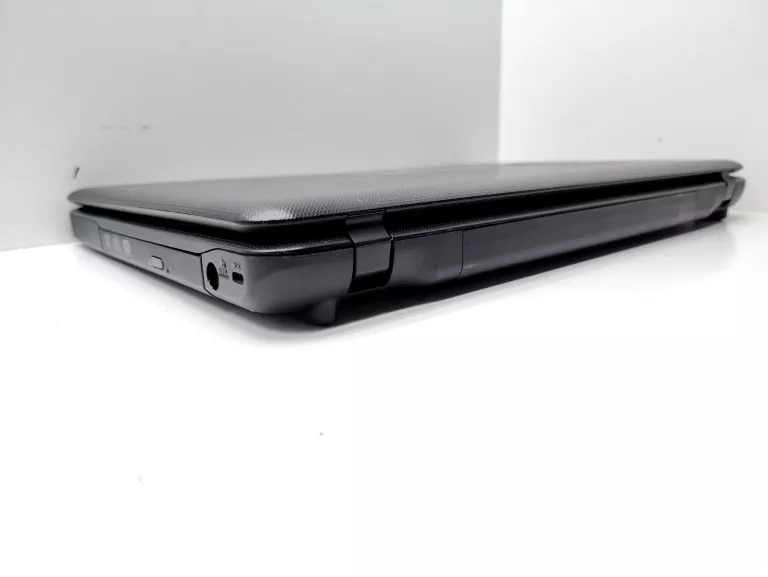 LAPTOP TOSHIBA SATELLITE C660 #INTEL PENTIUM X2/4GB RAM/120GB SSD