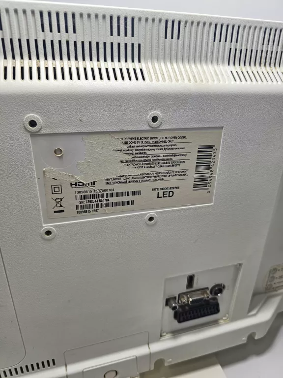 TELEWIZOR TECHNIKA 520766 Z PILOTEM (BIAŁY TV I PILOT)