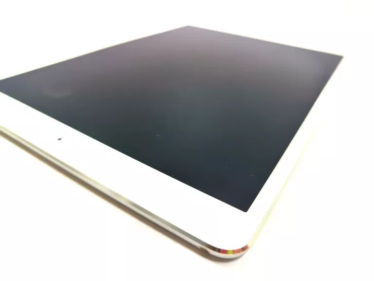 TABLET APPLE IPAD PRO 10.5 2017 A1701 64GB WYPALONY PIKSEL