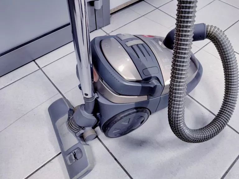 odkurzacz-zelmer-jupiter-zvc425ht-1000w-stan-11323-2