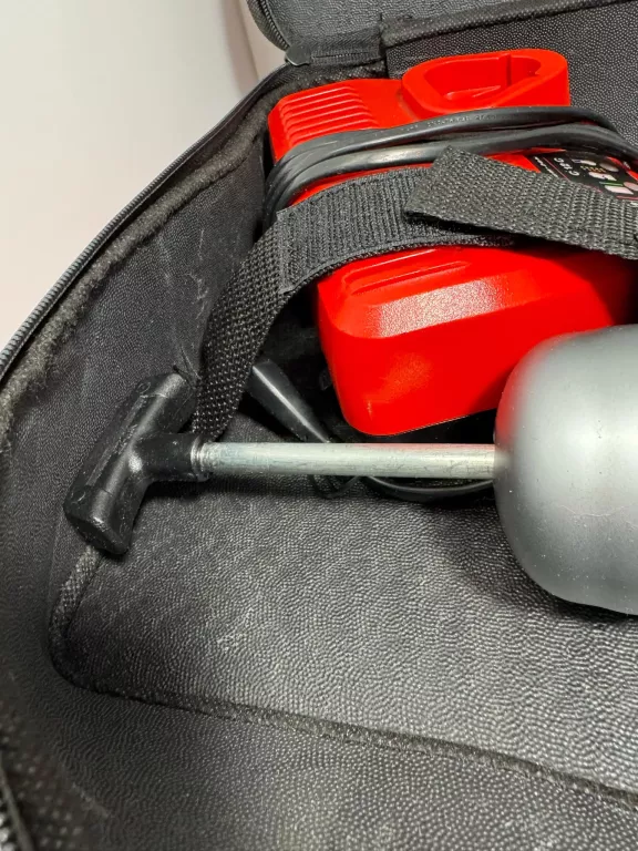 SMAROWNICA TOWOTNICA AKUMULATOROWA MILWAUKEE M112GO TORBA