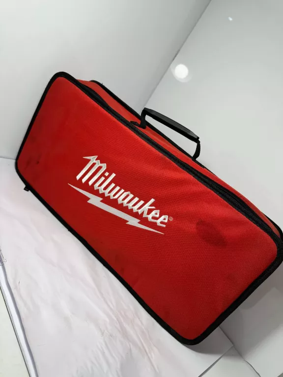 SMAROWNICA TOWOTNICA AKUMULATOROWA MILWAUKEE M112GO TORBA