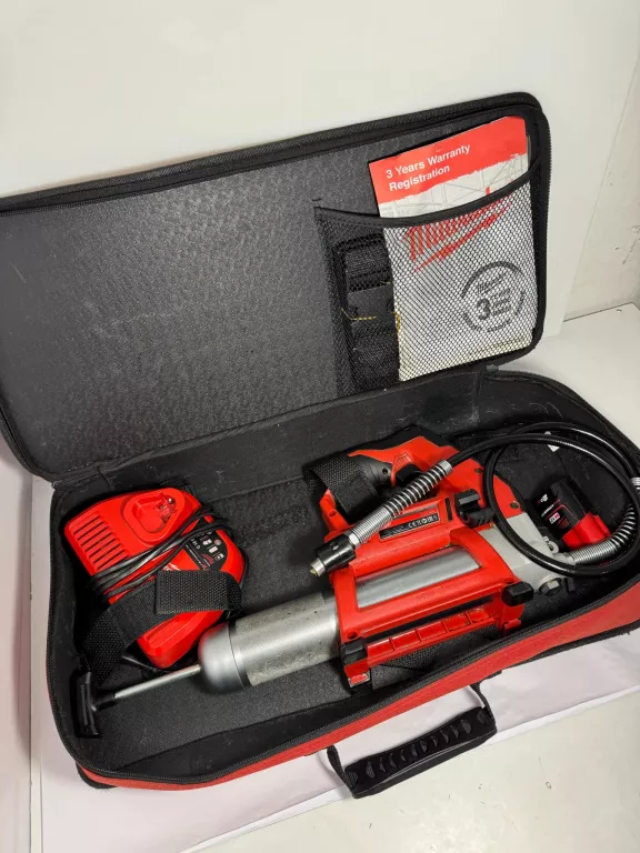 SMAROWNICA TOWOTNICA AKUMULATOROWA MILWAUKEE M112GO TORBA
