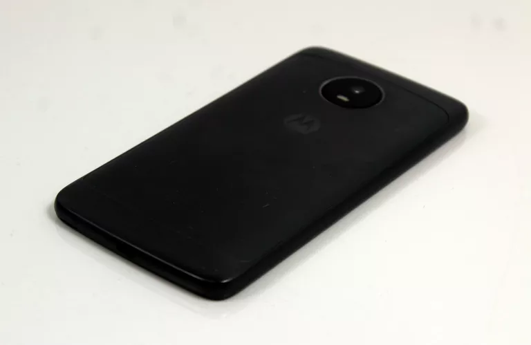 TELEFON MOTOROLA MOTO G5