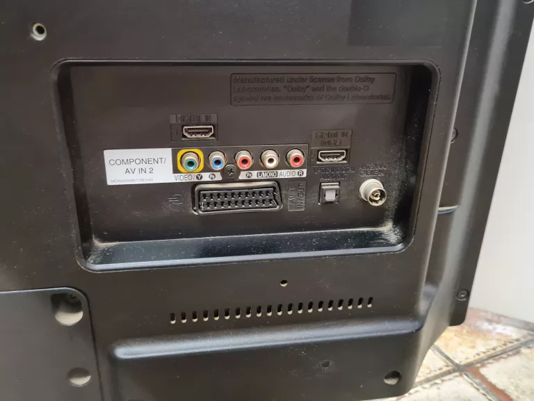 TELEWIZOR TV LG 32LN5400 Z PILOTEM OPIS!