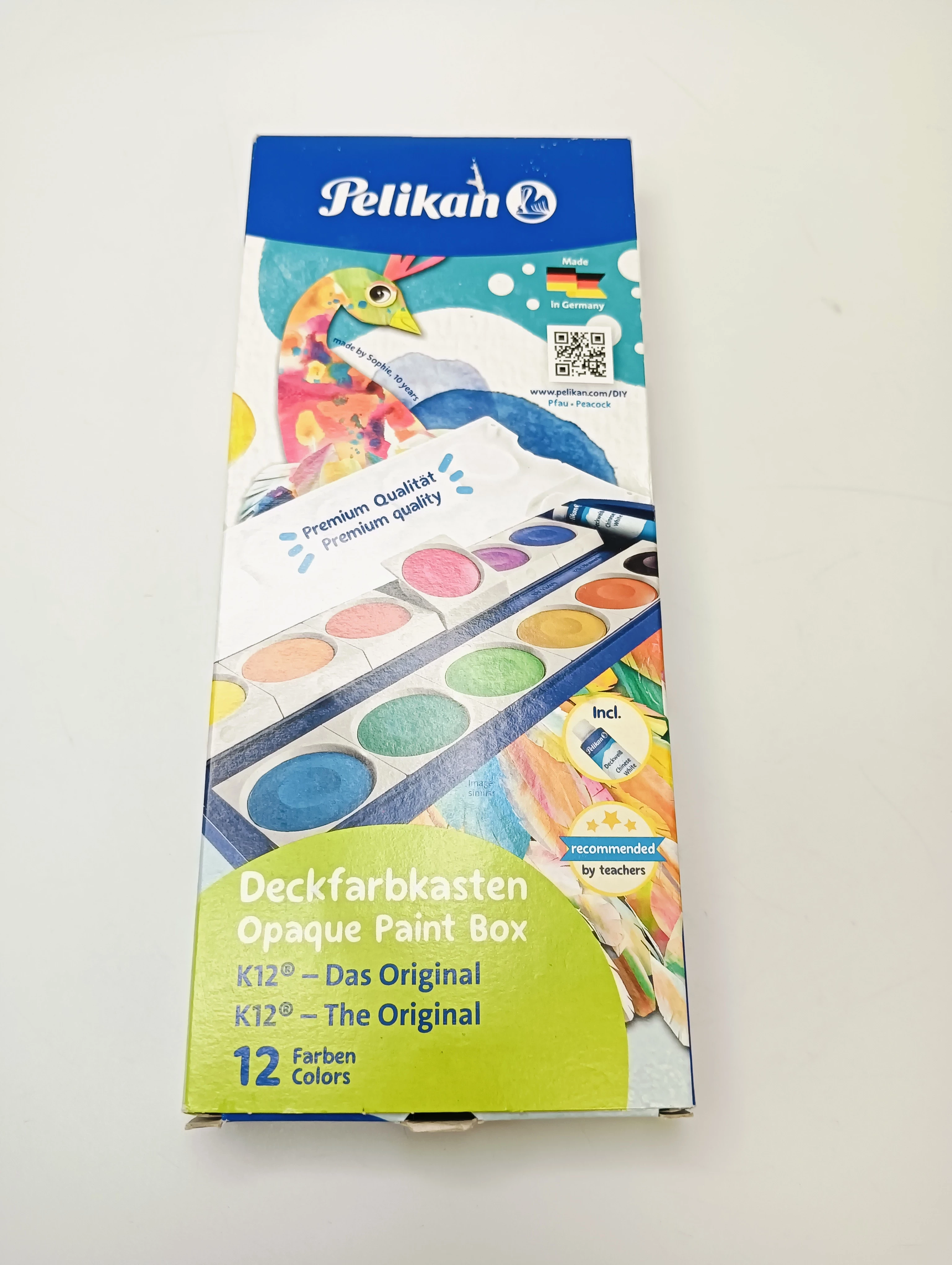 pudelko-z-farbami-pelikan-premium-k12-12-szt-stan-11323-2