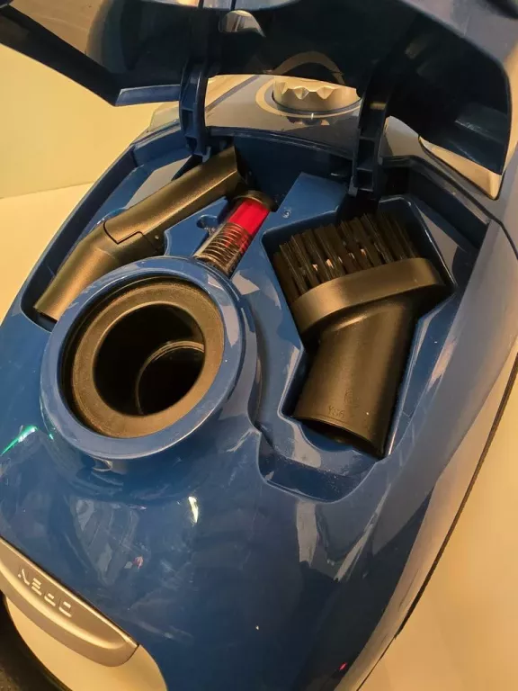ODKURZACZ WORKOWY ELECTROLUX EASYGO + RURA