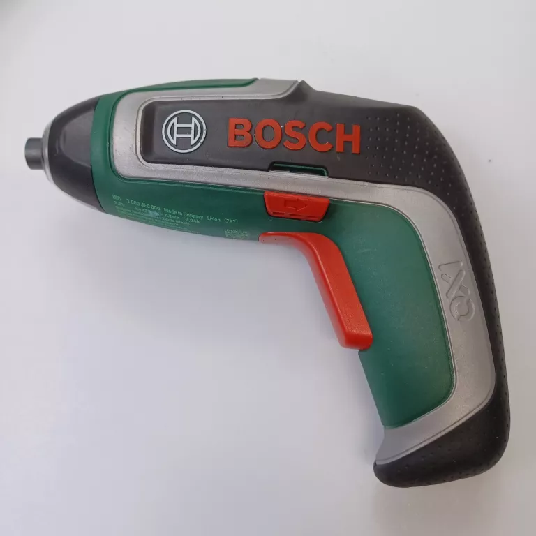 WKRĘTAK BOSCH IXO COLLECTION WALIZKA