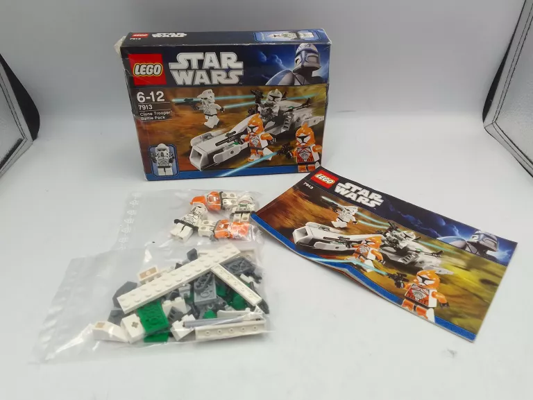 LEGO STAR WARS: 7913 - CLONE TROOPER - ZESTAW BITEWNY