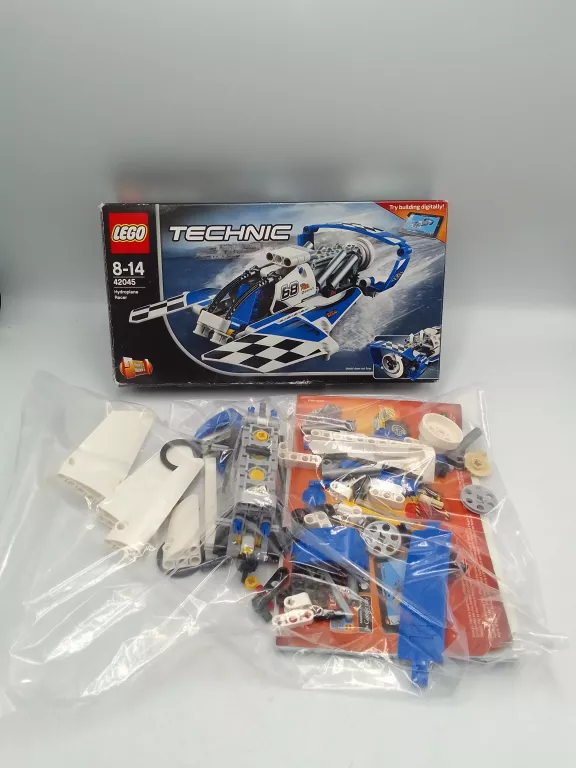 LEGO TECHNIC WYŚCIGOWY WODOLOT 42045