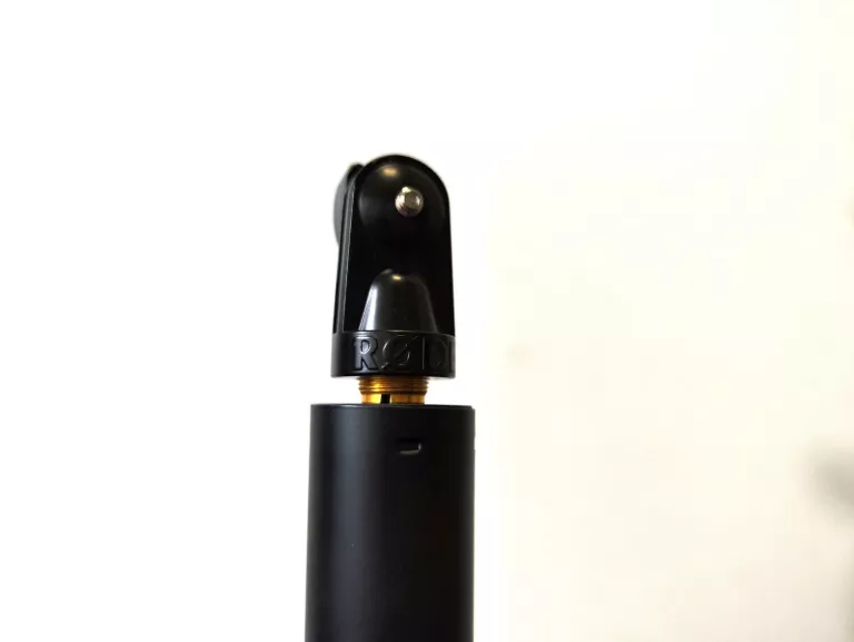 mikrofon-rode-nt1-kabel-statyw-rode-model-nt1-signature-black